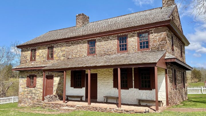 Daniel Boone homestead historic building